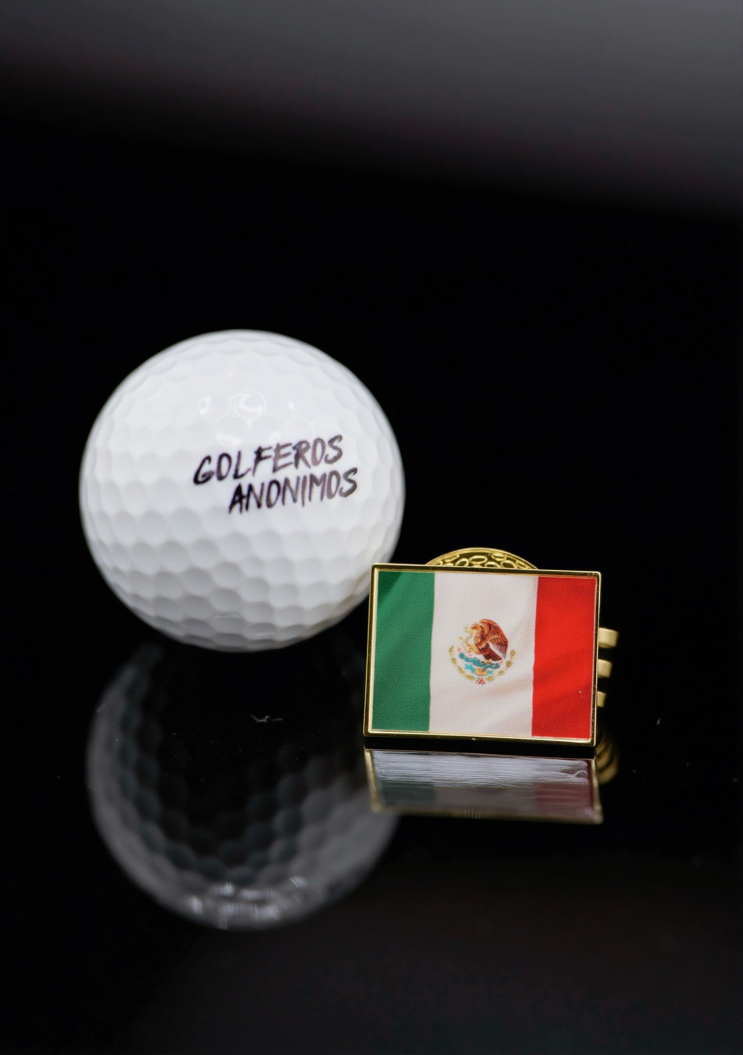 Mexican Flag ball marker