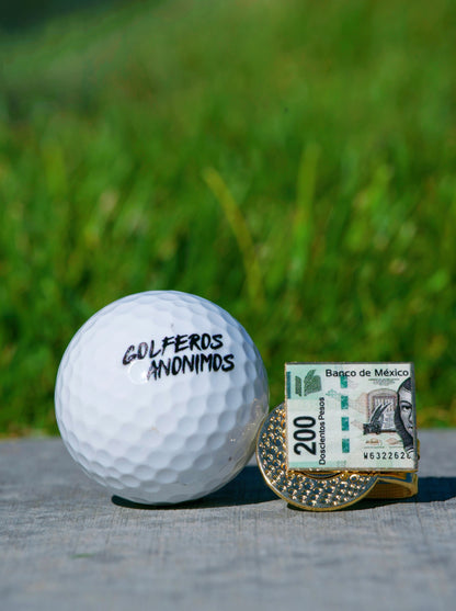 200 Pesos ball marker and clip