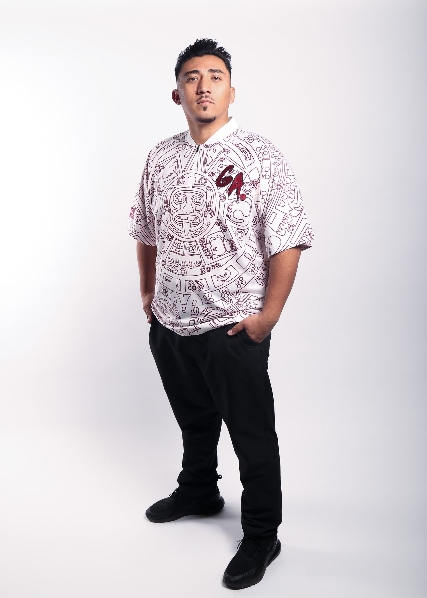 Bladed Collar Polo Off White/Burgundy Calendario